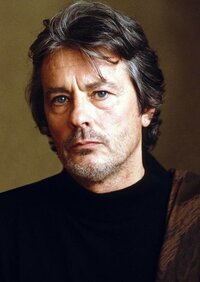 actor-alain-delon-141100_large.jpg