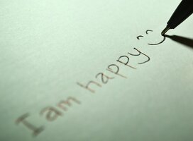 happy-725815_640.jpg