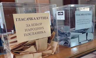 glasacke-kutije-gasanje-izbori-2023.jpg