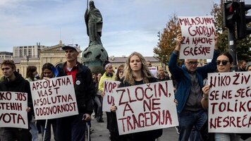 2024-11-03T141255Z_953218846_RC2OXAAIJ9OK_RTRMADP_3_SERBIA-RAILWAY-STATION-COLLAPSE-BELGRADE-1...jpg