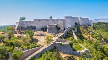 KNIN 2.jpeg