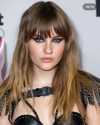 what-do-you-think-the-color-season-of-victoria-de-angelis-is-v0-1sw6yv9cvdw91 (1).jpg