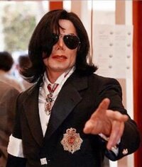 a Michael Jackson wearing Serbian Order of the White Eagle with Swords 3. grade.jpg