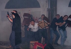 GyUDzUhX0AM-SSD.jpg