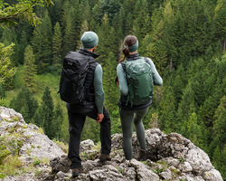 hiking-backpacks-size-banner-large-v-2.png