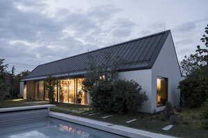 house-v-03.jpg
