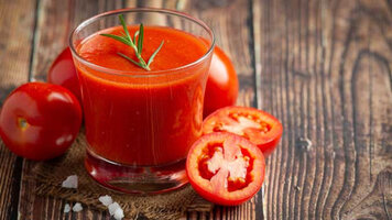 688z387_fresh-tomato-juice-ready-serve.jpg