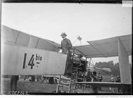 8b916090-3be7-11f0-aa24-d1c64c46ace6 santos.jpg