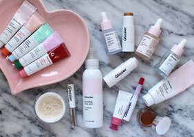 glossier-haul-1440x1021.jpg