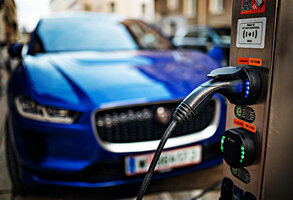 Elektricni-automobili.jpg Elektricni-automobili.jpg