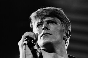 david-bowie-a-billboard-1548.jpg