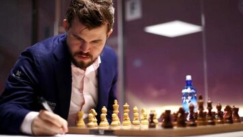 Magnus-Karlsen-640x360.jpg
